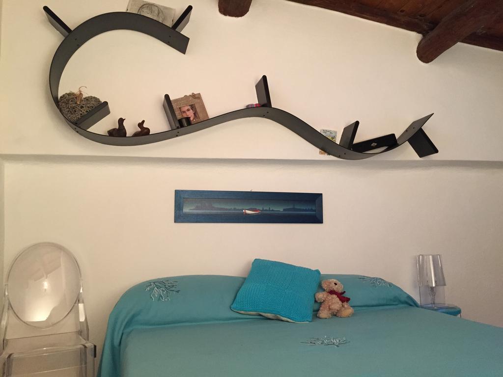 Casa Aza Daire Roquebrune-Cap-Martin Oda fotoğraf