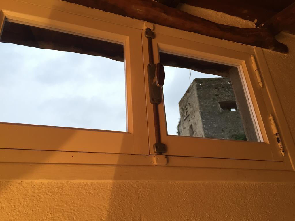 Casa Aza Daire Roquebrune-Cap-Martin Oda fotoğraf
